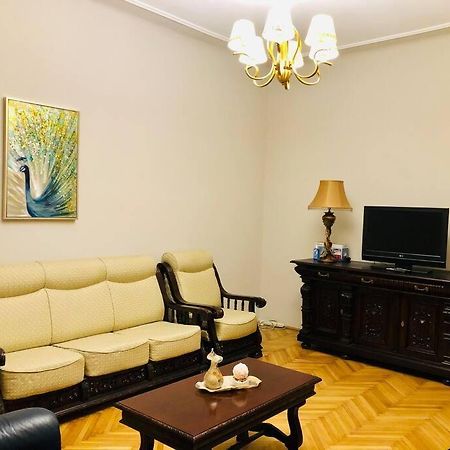Ultra-Central And Elegant Ap In Opera Square Vic23 Тимишоара Экстерьер фото